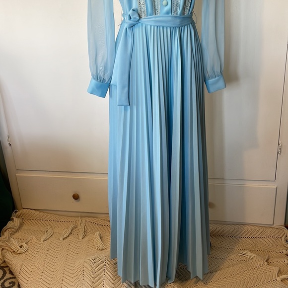 Gorgeous  Vintage  Long baby blue color women’s Dress Size L” - Picture 5 of 15